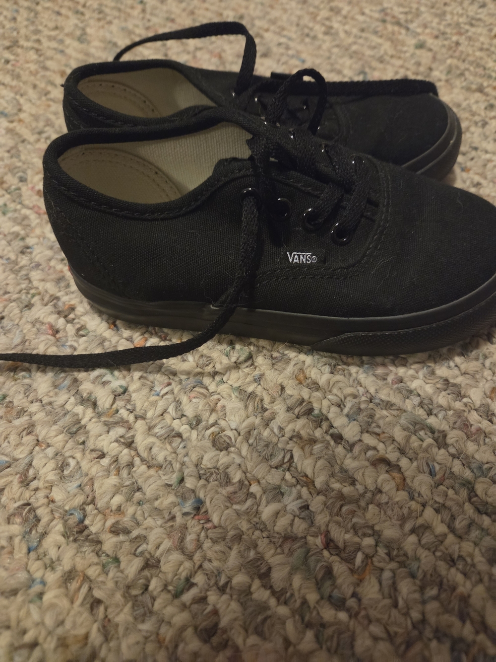 Toddler Vans Black Canvas Low-Top Sneakers